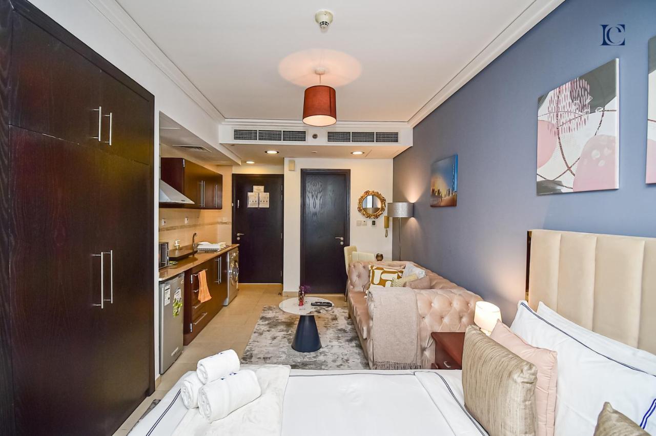 Luxury Escapes - Modern Studio Apt - Metro, Beach & Mall Mins Away Dubaj Kültér fotó