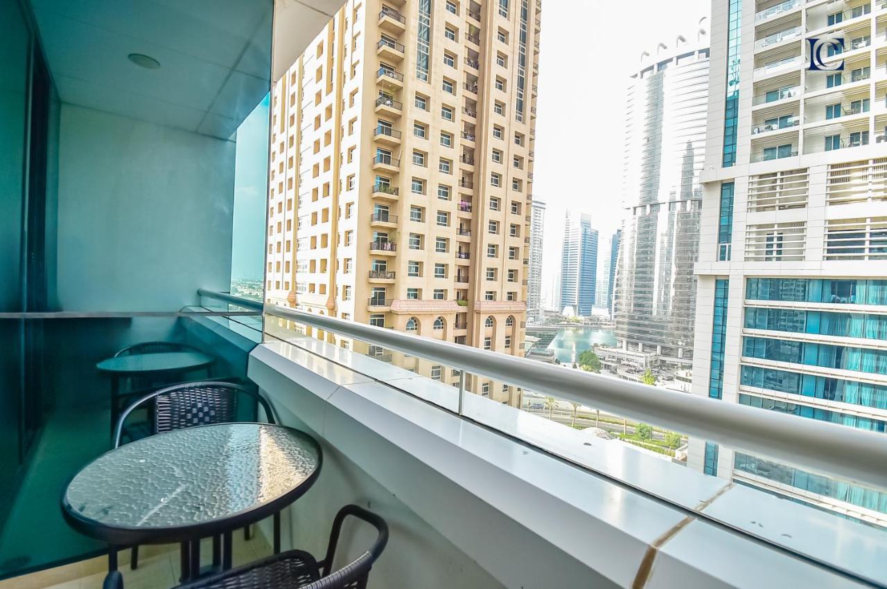 Luxury Escapes - Modern Studio Apt - Metro, Beach & Mall Mins Away Dubaj Kültér fotó